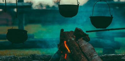 The Guide on How To make a Smokeless Campfire